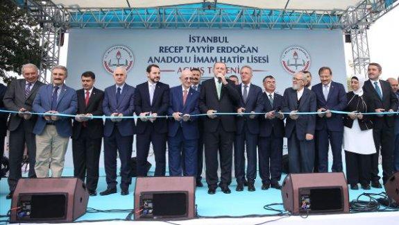 Cumhurbaşkanımız Recep Tayyip Erdoğan İmam Hatip Lisesinin Açılışını Yaptı