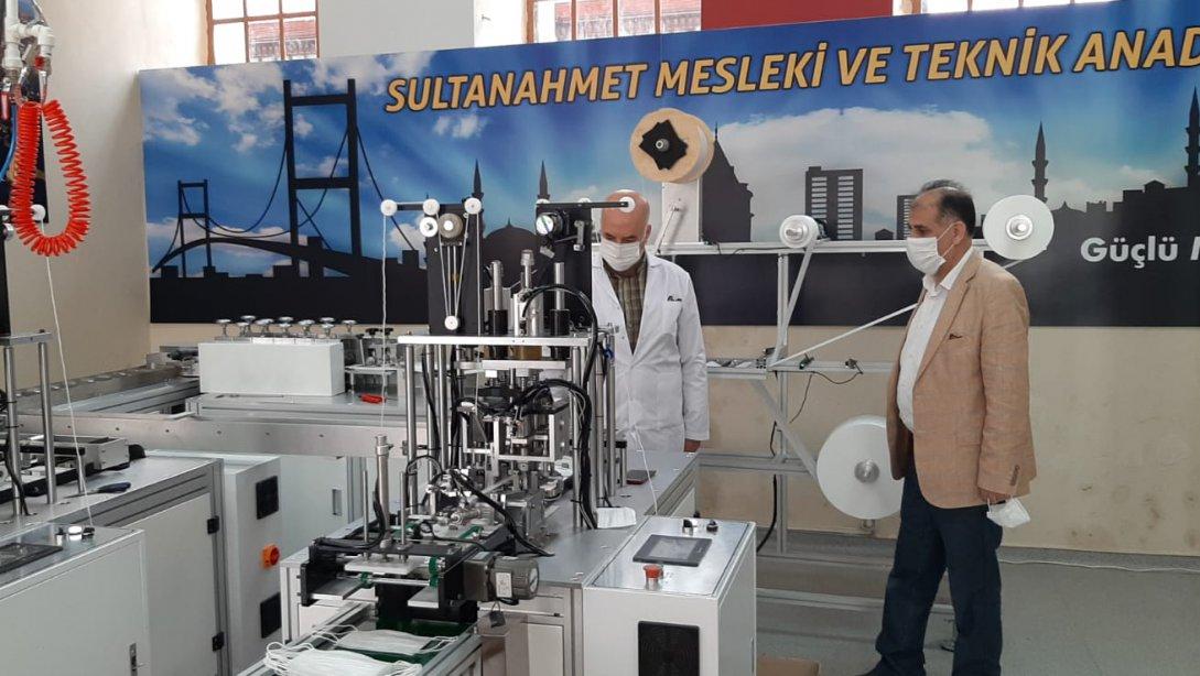Fatih Sultanahmet MTAL Günde 100 Bin Maske Üretiyor